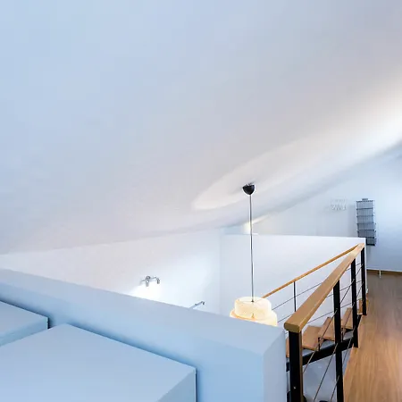 Holi-rent Loft Castellar Apartment *