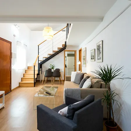 Holi-rent Loft Castellar Apartment